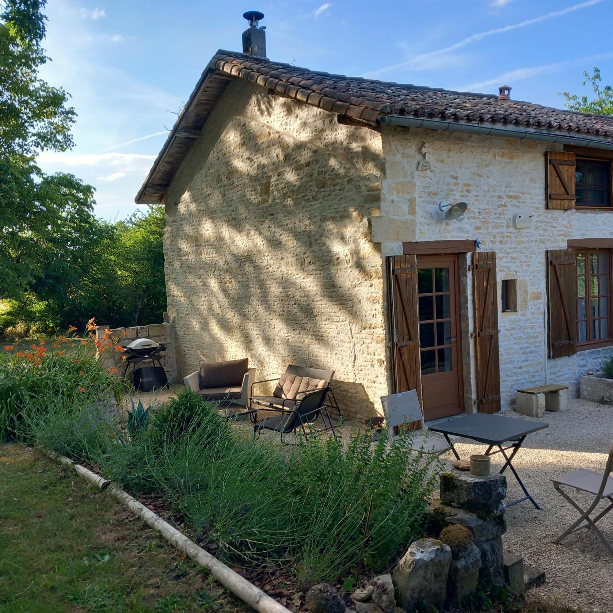 La Petite Bellarderie Villa Champniers  Exterior photo